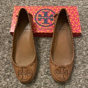 Tory Burch Flats Style no 51118201